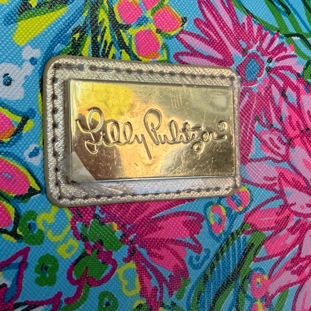 New 15” Lilly Pulitzer laptop sleeve with detachable cord pouch Golden Hour - Picture 2 of 10